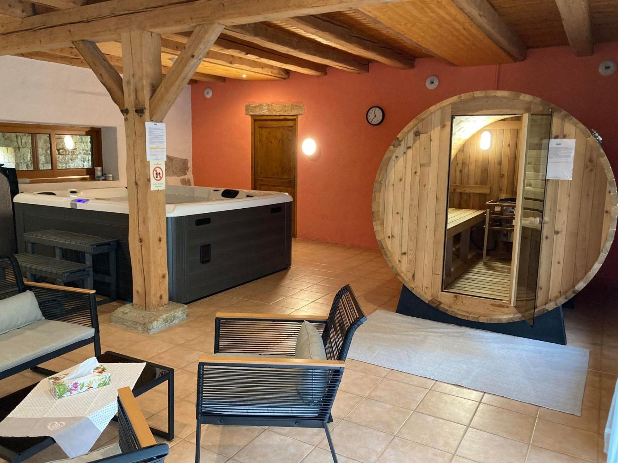 Le Moulin Des Oyes Bed & Breakfast Censeau Ngoại thất bức ảnh