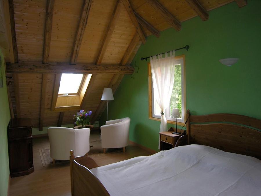 Le Moulin Des Oyes Bed & Breakfast Censeau Ngoại thất bức ảnh